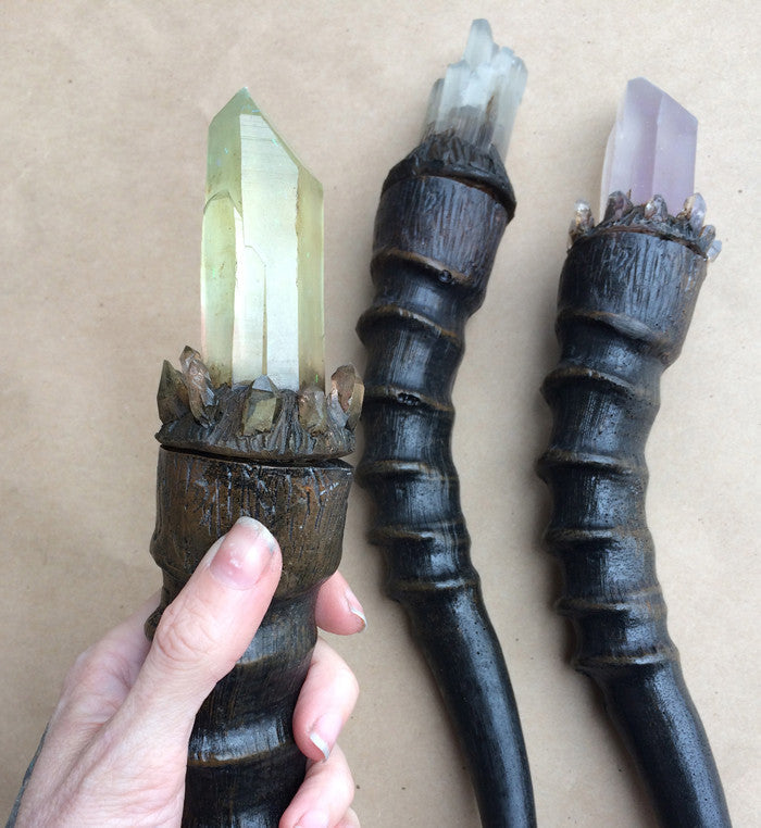 WIZARD WAND HORN SCONCE LIGHT