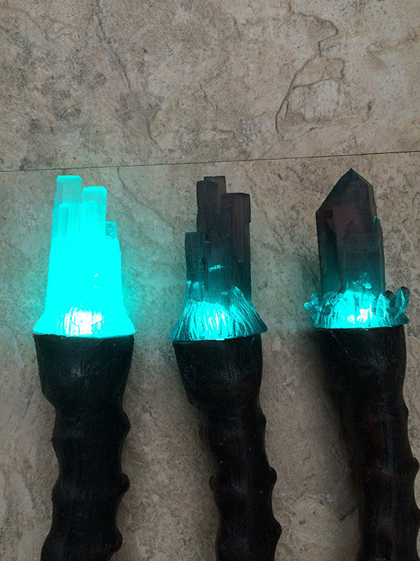 WIZARD WAND HORN SCONCE LIGHT