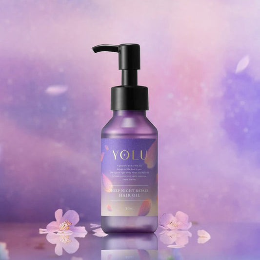 The formula absorbs easily without weighing hair down, leaving a silky, luminous finish.  Sakura scent