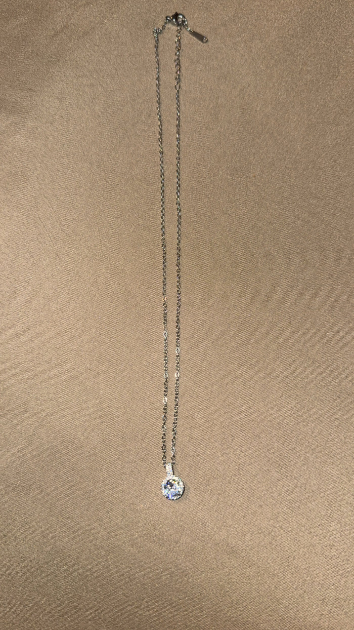 Yours Truly Necklace 💌🤍✨