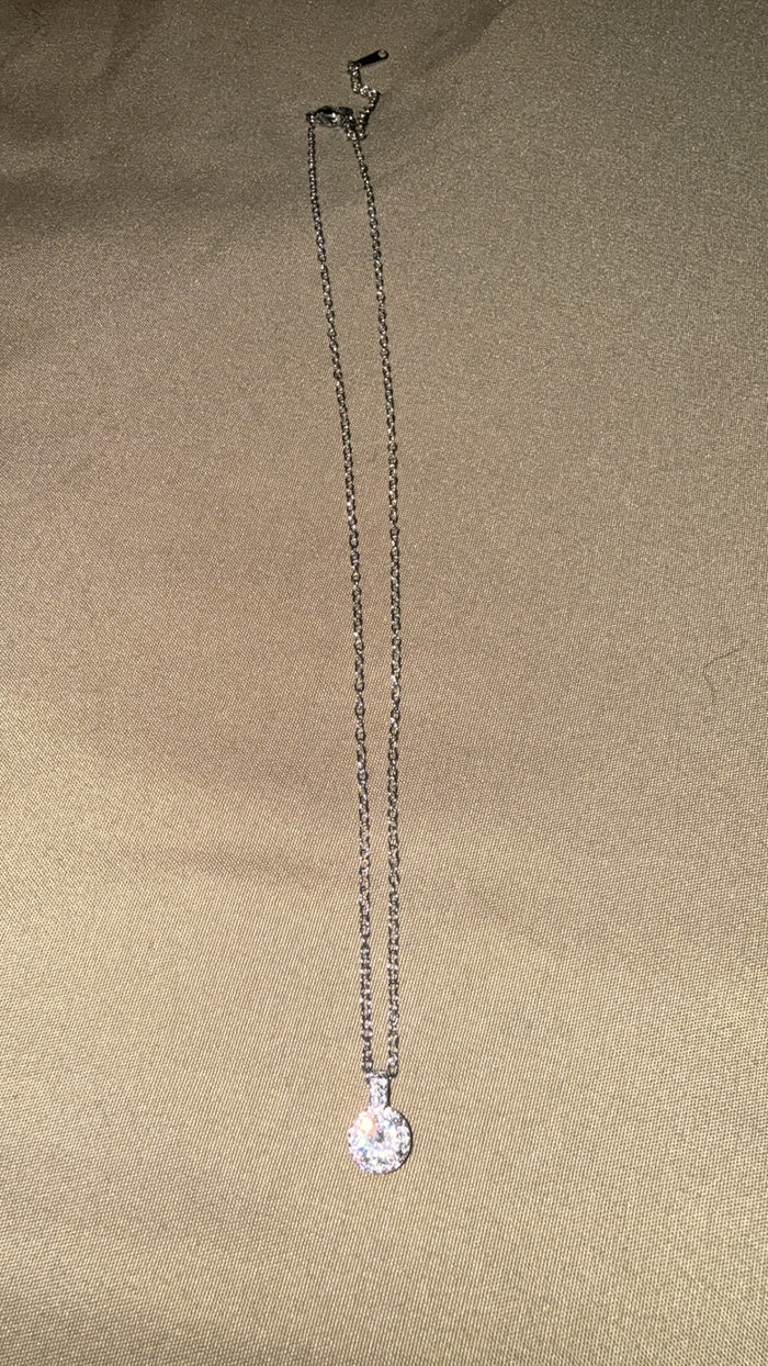 Yours Truly Necklace 💌🤍✨